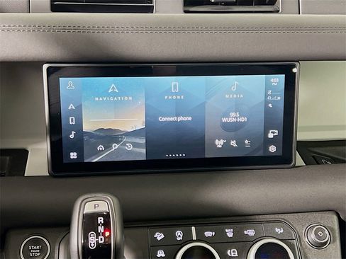 Used 2024 Land Rover Defender 110 S image 15