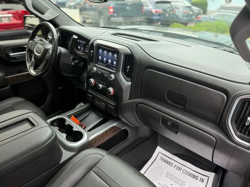 Used 2019 GMC Sierra 1500 Denali w/ Driver Alert Package II AWD/4WD image 14