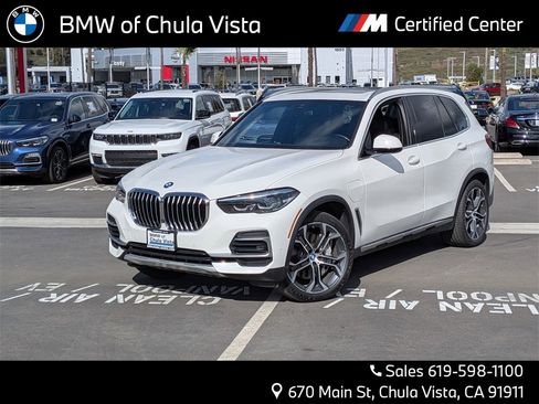 Used 2023 BMW X5 xDrive45e w/ Parking Assistance Package image 2