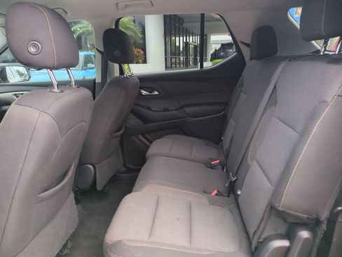 Used 2020 Chevrolet Traverse LS FWD image 16