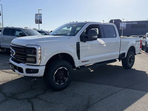 New 2026 Ford F250 Platinum w/ Tremor Off-Road Package AWD/4WD image 3