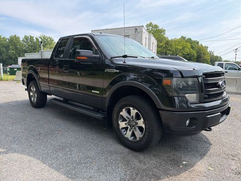Used 2014 Ford F150 FX4 w/ Equipment Group 402A Luxury AWD/4WD image 8