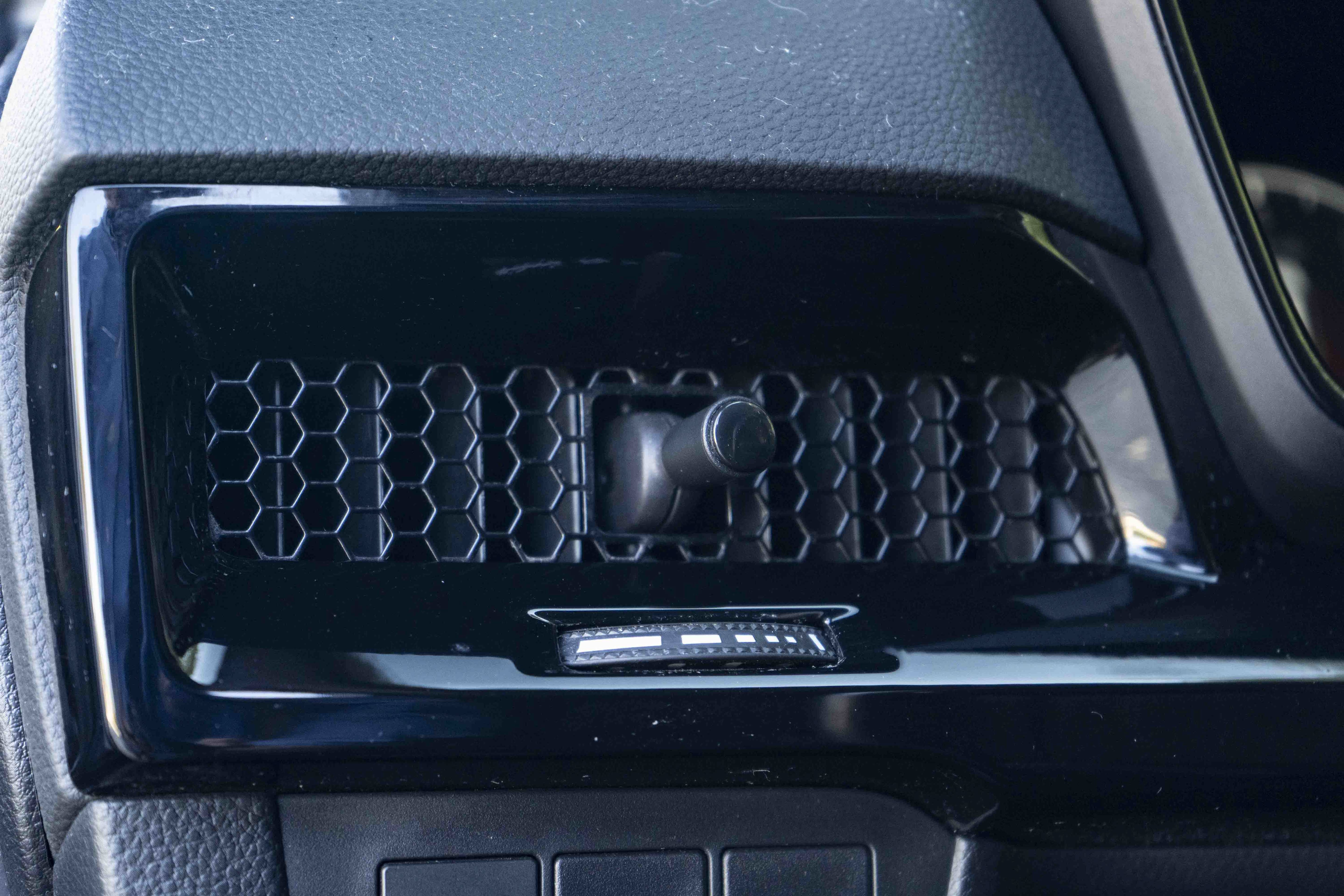 Used 2024 Honda CR-V EX-L image 31
