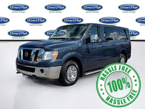 Used 2016 Nissan NV 3500 SL image 3