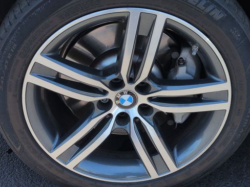 Used 2021 BMW 530e w/ Parking Assistance Package RWD image 13