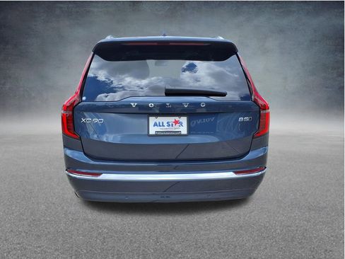 New 2026 Volvo XC90 B5 Core AWD/4WD image 6