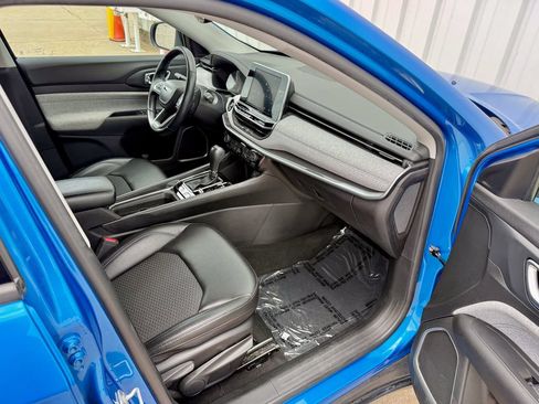 Used 2022 Jeep Compass Latitude w/ Convenience Group AWD/4WD image 21