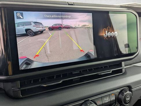 New 2025 Jeep Gladiator Rubicon w/ Safety Group image 13