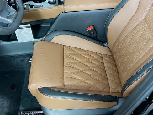 New 2026 Nissan Rogue Platinum image 17