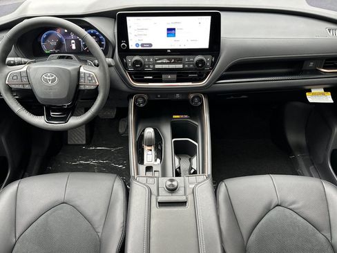 New 2026 Toyota Grand Highlander AWD Hybrid image 15