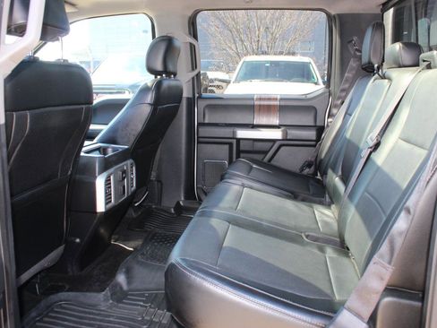 Used 2015 Ford F150 Lariat image 15