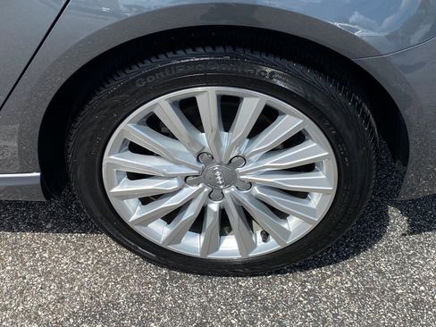 Used 2017 Audi A3 e-tron Premium image 9
