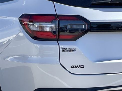 New 2025 Honda Pilot Sport image 6