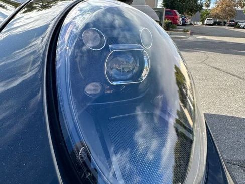 Used 2022 Porsche 911 GT3 image 9