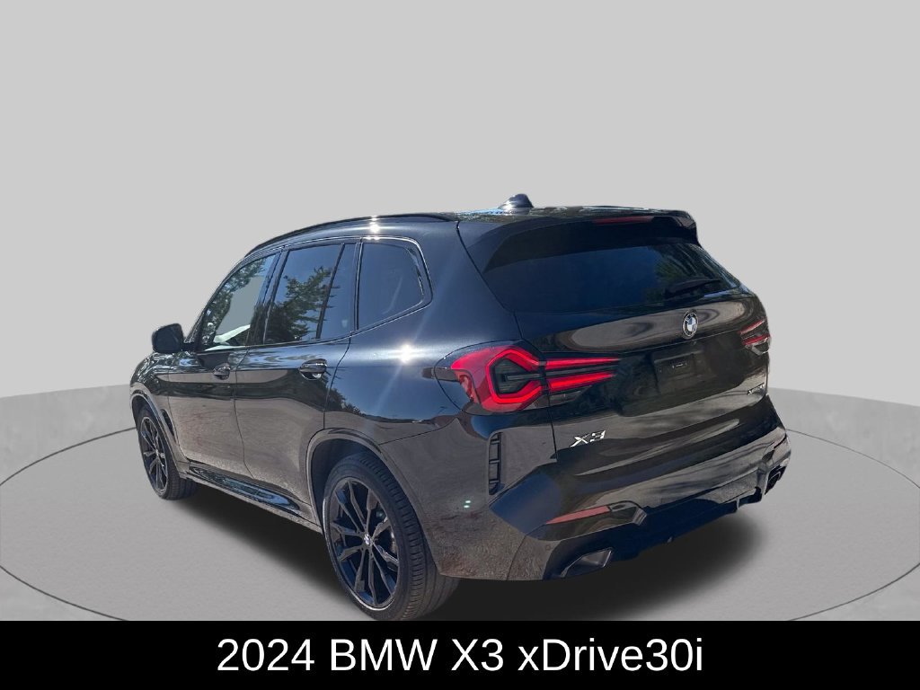 Used 2024 BMW X3 xDrive30i w/ Premium Package w/ZPA AWD/4WD image 3