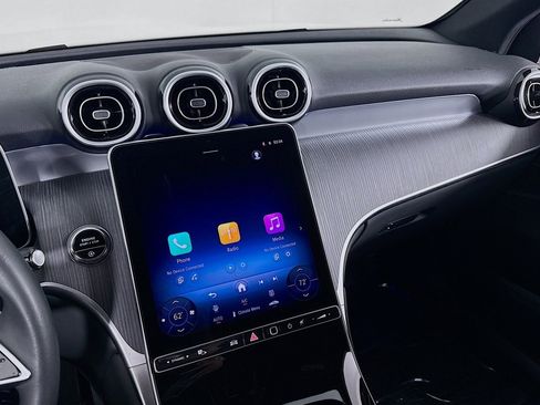 Certified 2026 Mercedes-Benz GLC 300 image 19