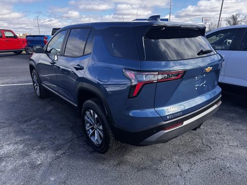Used 2025 Chevrolet Equinox LT image 4
