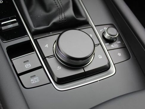 New 2026 MAZDA MAZDA3 2.5 S Sedan w/ Preferred Pkg image 24