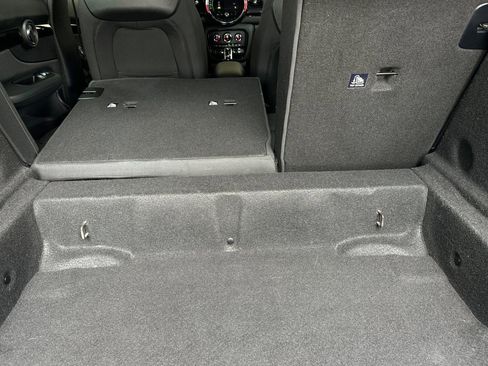 Used 2021 MINI Cooper Clubman John Cooper Works image 34