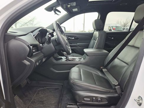 Used 2022 Chevrolet Traverse RS w/ LPO, Floor Liner Package image 13