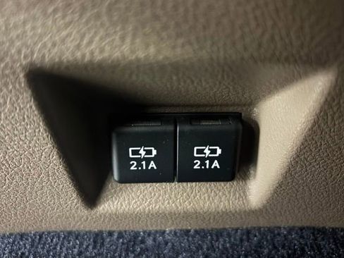 Used 2020 Lexus GX 460 Premium w/ Premium Package AWD/4WD image 18