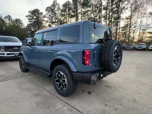 New 2025 Ford Bronco Outer Banks image 4