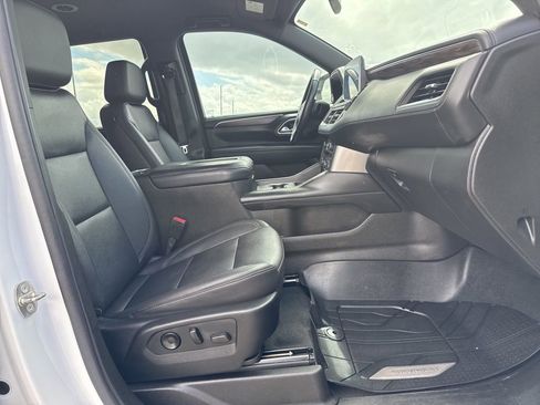 Used 2022 Chevrolet Tahoe Z71 w/ Luxury Package image 10