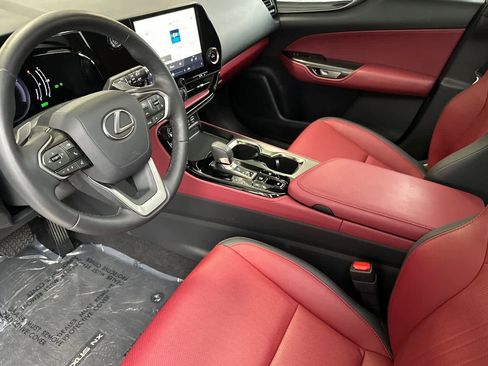 Used 2025 Lexus NX 350h AWD w/ Accessory Package (2T) image 11
