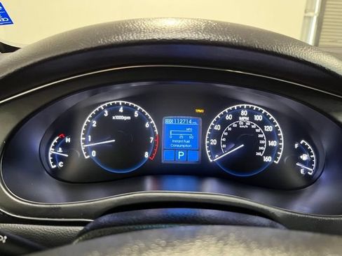 Used 2012 Hyundai Genesis 3.8 w/ Premium Pkg RWD image 24