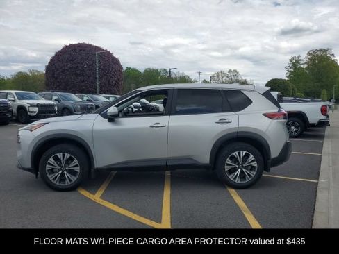 Certified 2023 Nissan Rogue SV AWD/4WD image 3