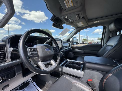Used 2024 Ford F350 Lariat w/ Lariat Ultimate Package AWD/4WD image 24