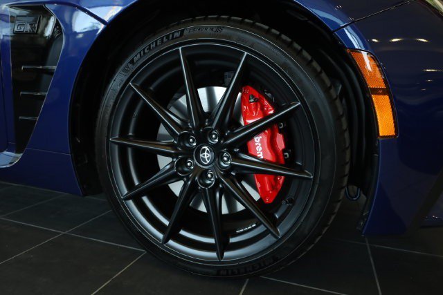 New 2026 Toyota GR86 Premium w/ Performance Package RWD image 2