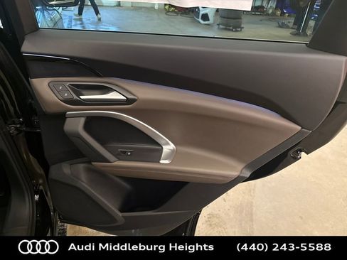 New 2025 Audi Q5 Premium image 27