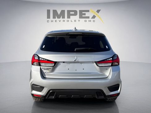 Used 2023 Mitsubishi Outlander Sport ES AWD/4WD image 4