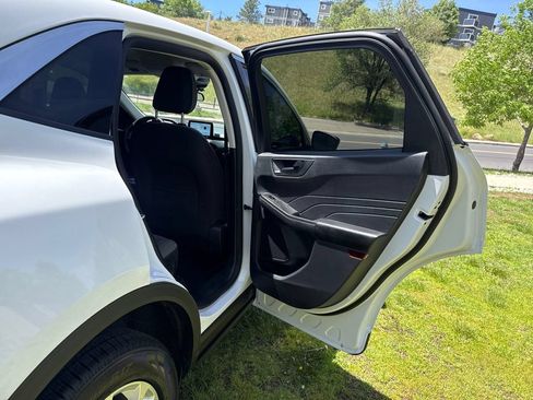 Certified 2022 Ford Escape SE w/ Convenience Package AWD/4WD image 23