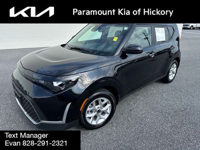 Used 2025 Kia Soul LX w/ LX Technology Package