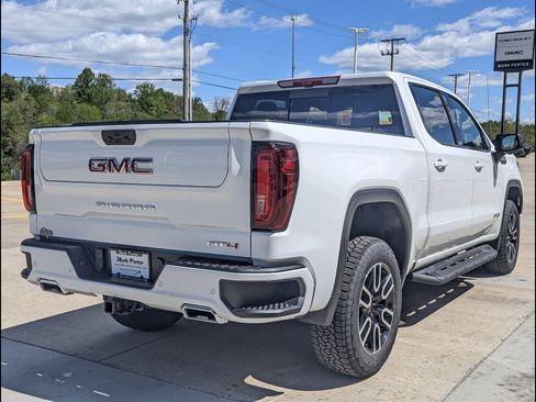 New 2026 GMC Sierra 1500 AT4 w/ AT4 Premium Package AWD/4WD image 7