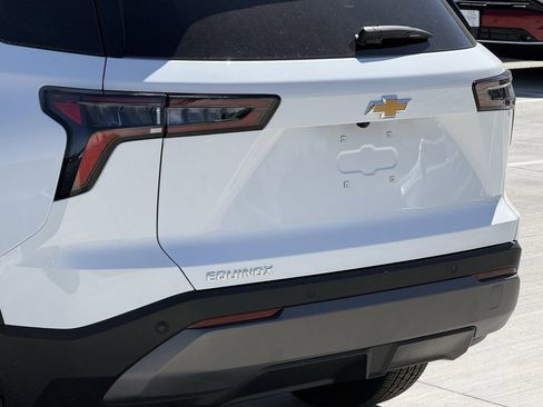 New 2026 Chevrolet Equinox LT image 6