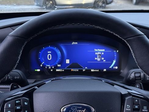 Certified 2022 Ford Explorer ST w/ Equipment Group 401A image 32