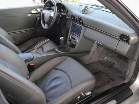 Used 2006 Porsche 911 GT3 RS image 19