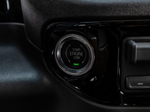 Used 2026 GMC Sierra 1500 Elevation w/ Preferred Package image 23