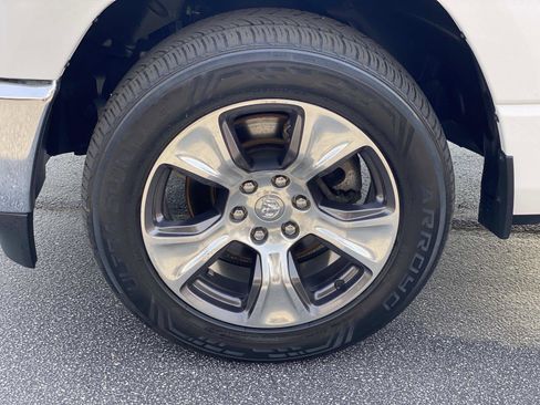 Used 2023 RAM 1500 Laramie image 13