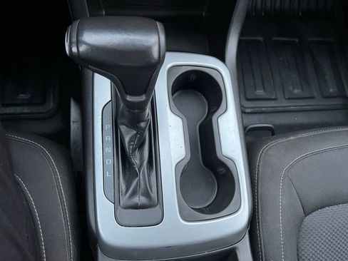 Used 2021 Chevrolet Colorado LT w/ Fleet Safety Package image 20