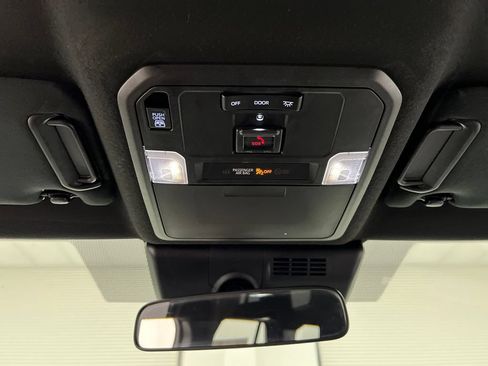 Used 2025 Toyota 4Runner SR5 AWD/4WD image 62