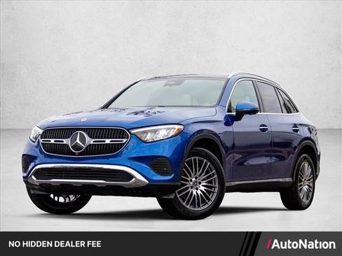 Used 2026 Mercedes-Benz GLC 300 4MATIC image 1