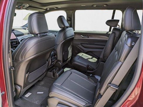 New 2025 Jeep Grand Cherokee L Limited w/ Black Appearance Package image 16