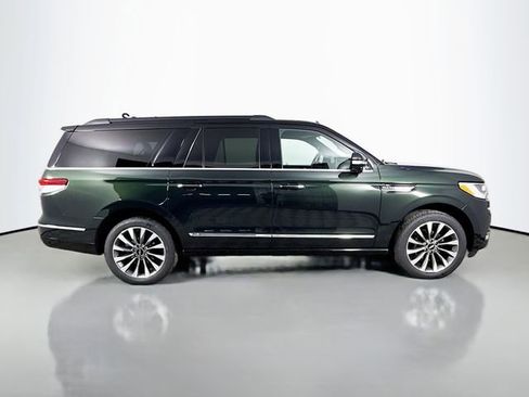 Used 2024 Lincoln Navigator L Black Label image 8