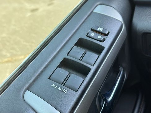 Used 2022 Toyota 4Runner Limited image 25