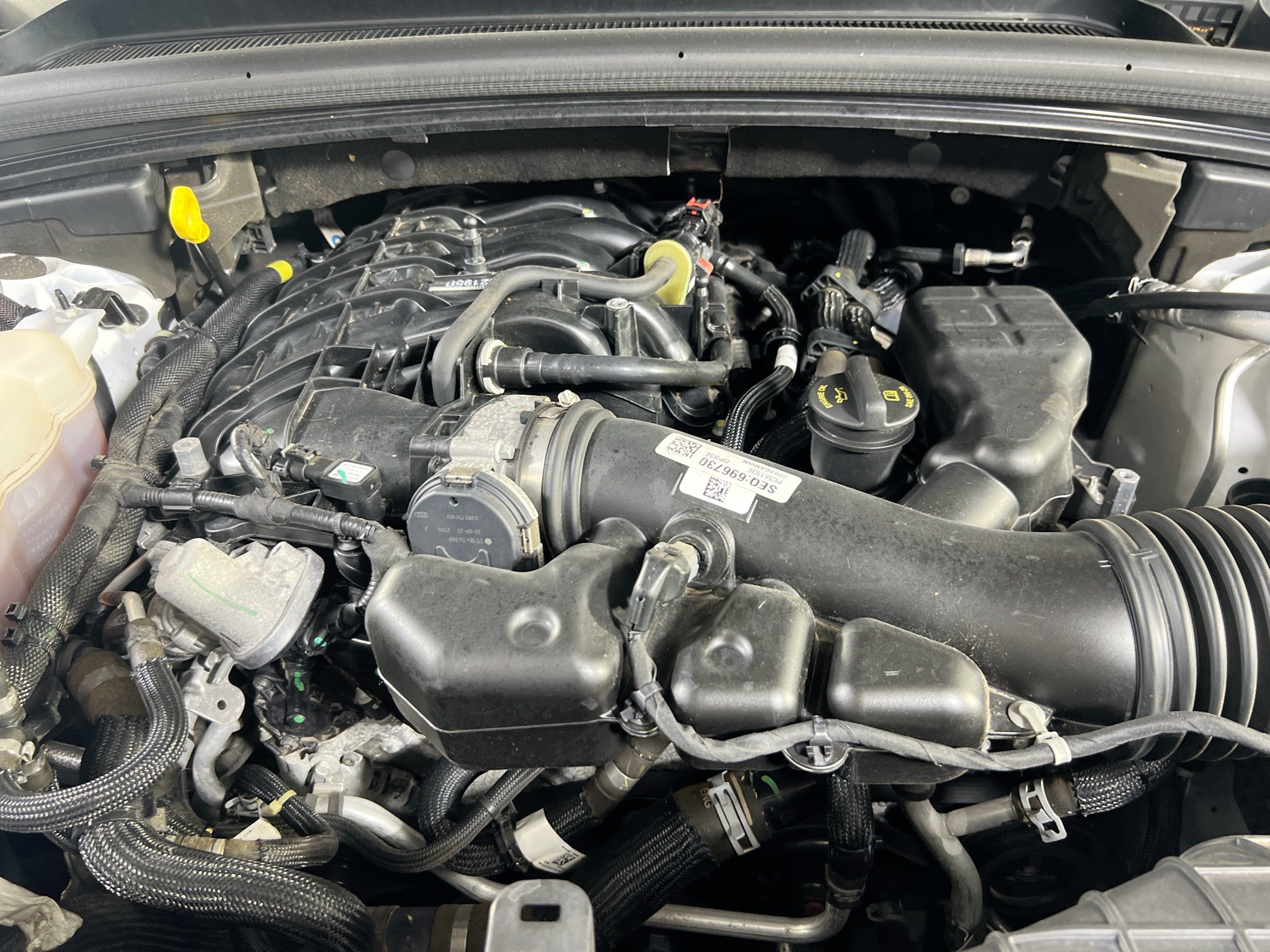 Used 2023 Jeep Grand Cherokee Limited AWD/4WD image 29