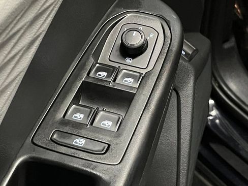 Certified 2023 Volkswagen Taos S w/ Driver Assistance Package AWD/4WD image 16